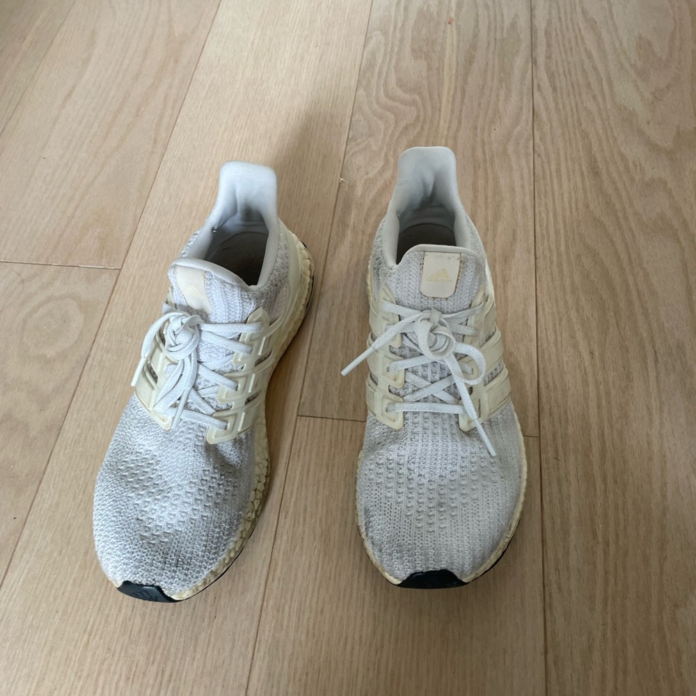 White Adidas Sneakers Sz 8